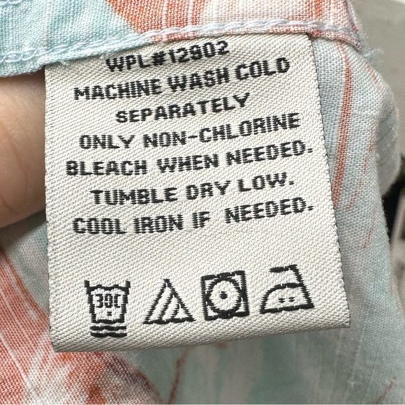 Oliver & Burke Flamingo Button Down Shirt Size XL - Picture 10 of 11